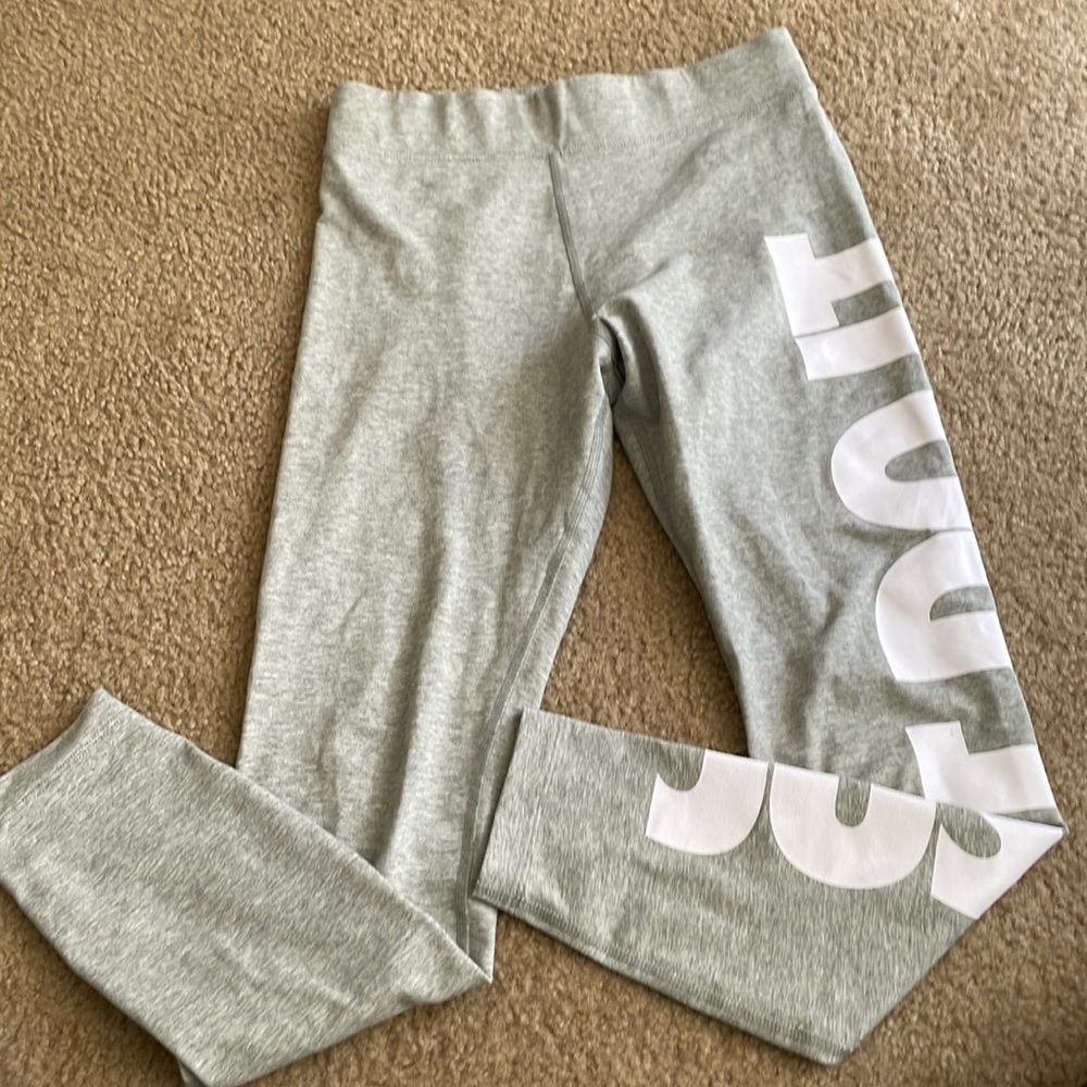 Womens Nike leggings